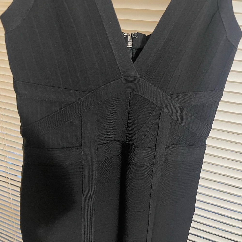 guess black bodycon bandage dress